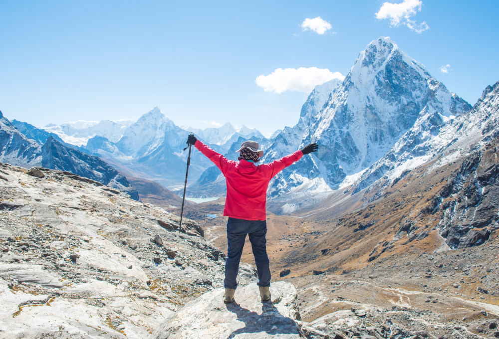 Überschreitung des Cho La Pass (5.420 m) nach Dzongla (4.830 m)
